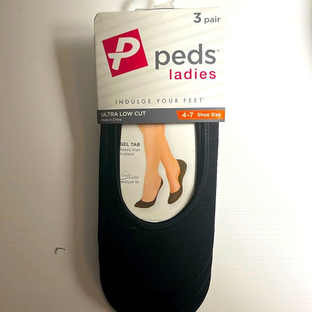 NWT Peds Ladies liner socks